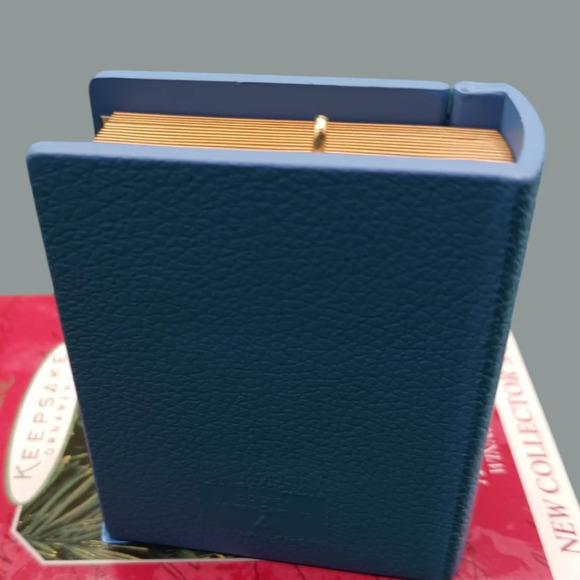 Hallmark  a visit piglet winnie the pooh 1998 christmas ornament - Picture 4 of 6